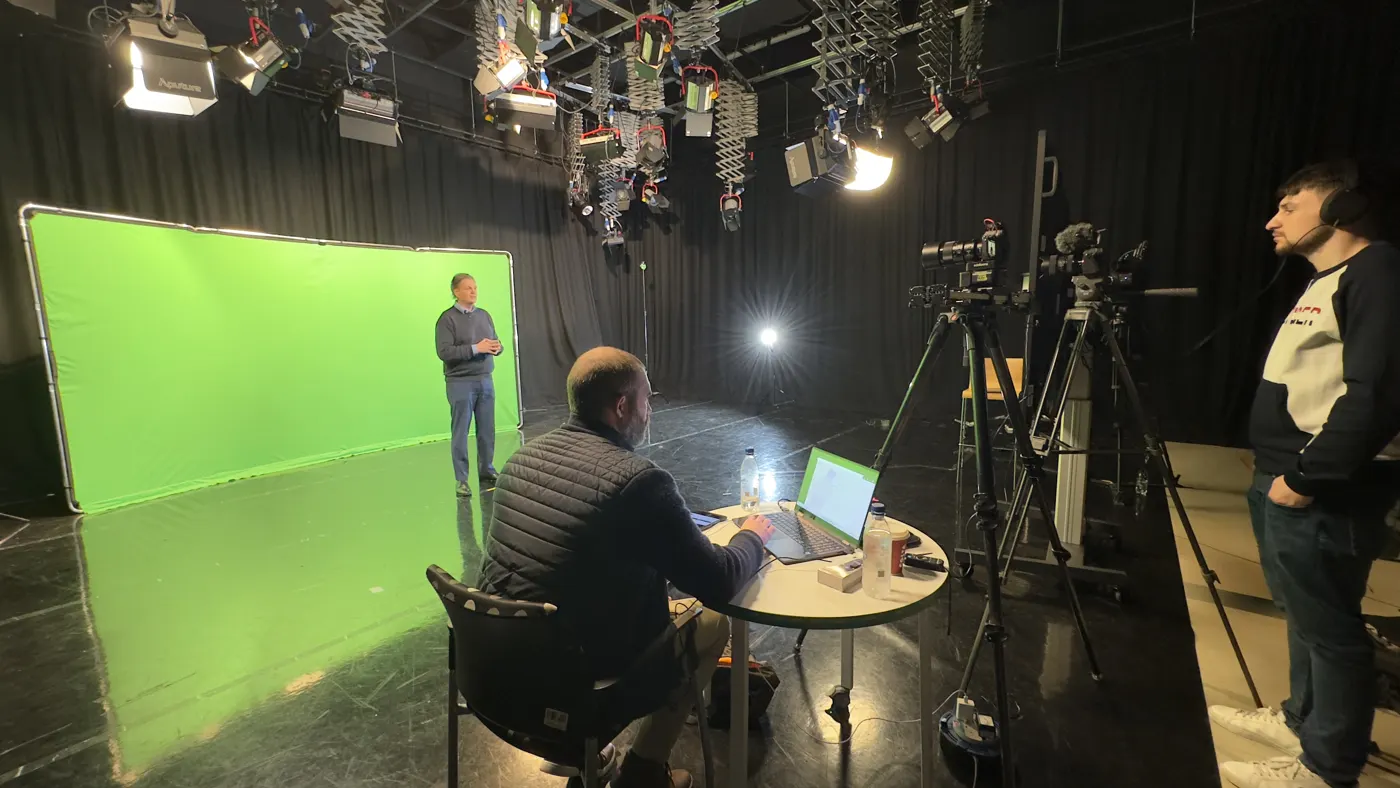 Behind the scenes at Creative 3 — studio archive 065
