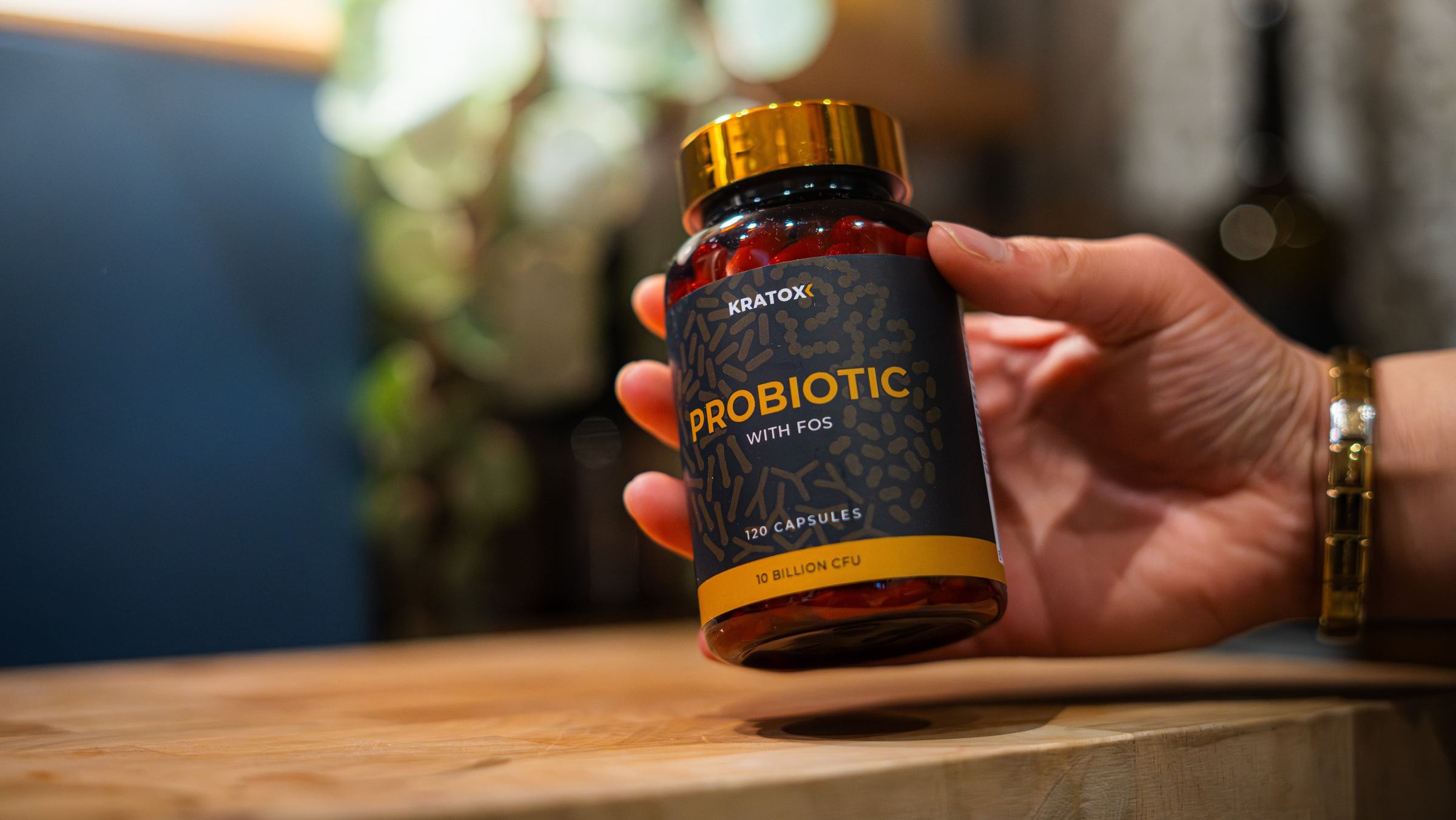 Probiotic product in hand